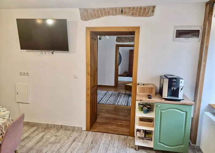 Stone Way Apartment